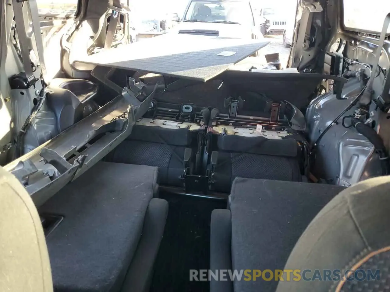 10 Фотография поврежденного автомобиля 1GKKNLLS4LZ121823 GMC ACADIA 2020