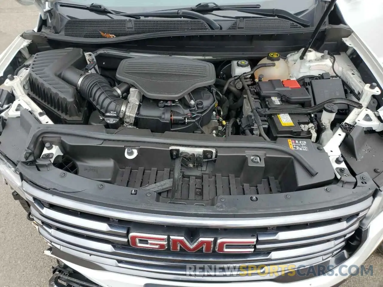 13 Photograph of a damaged car 1GKKNLLS4LZ214051 GMC ACADIA 2020