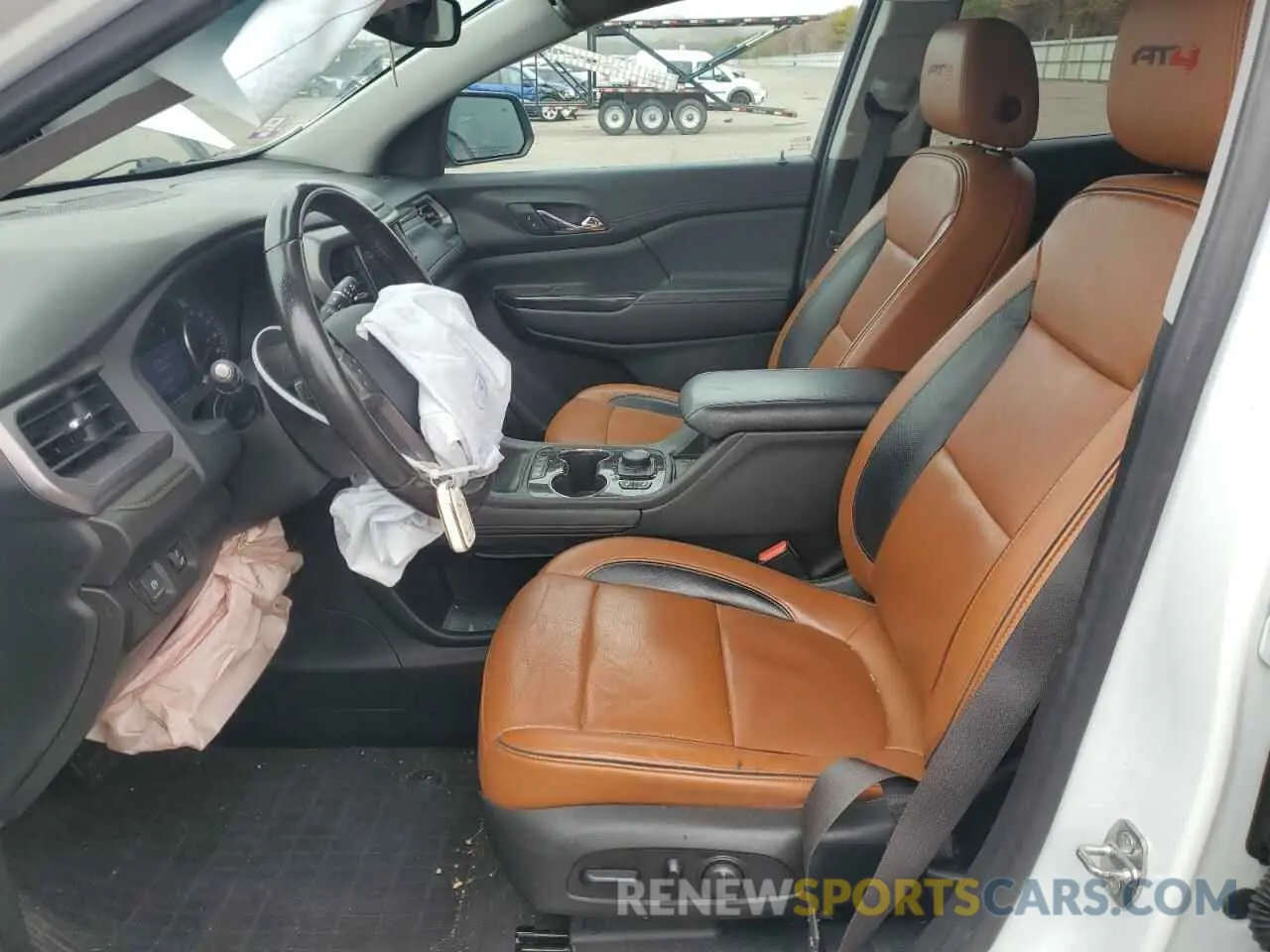 7 Photograph of a damaged car 1GKKNLLS4LZ214051 GMC ACADIA 2020