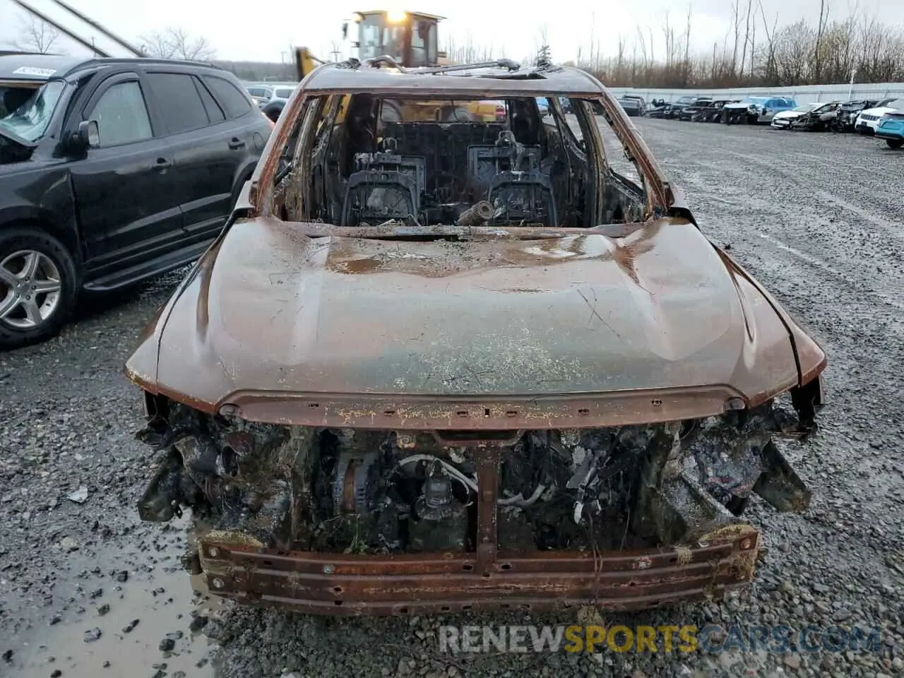 5 Photograph of a damaged car 1GKKNLLSXLZ160447 GMC ACADIA 2020