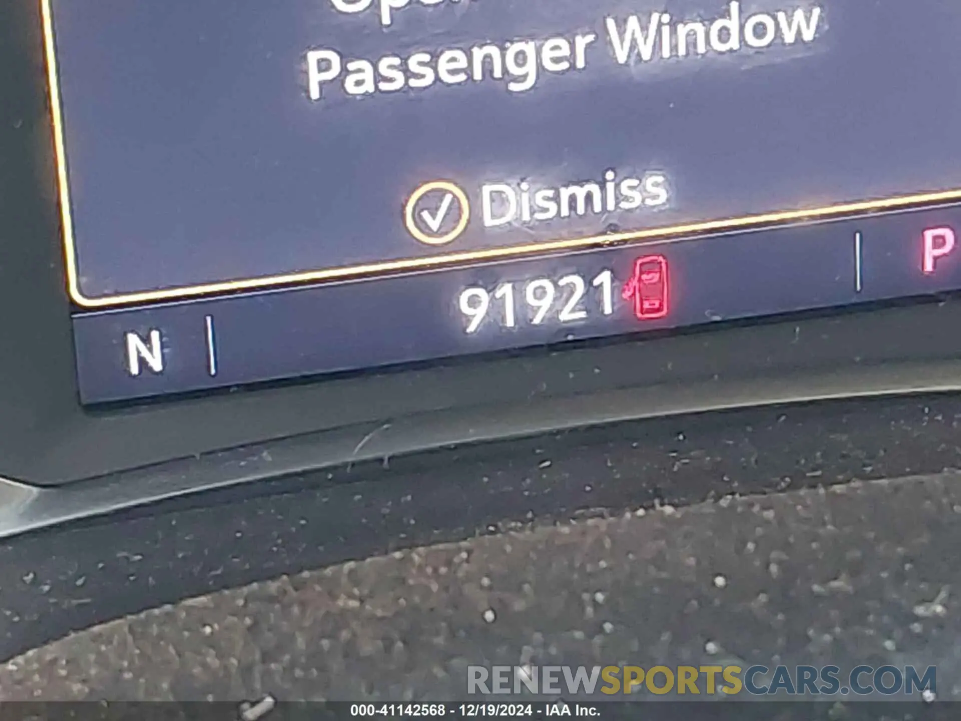 16 Photograph of a damaged car 1GKKNML40LZ202065 GMC ACADIA 2020
