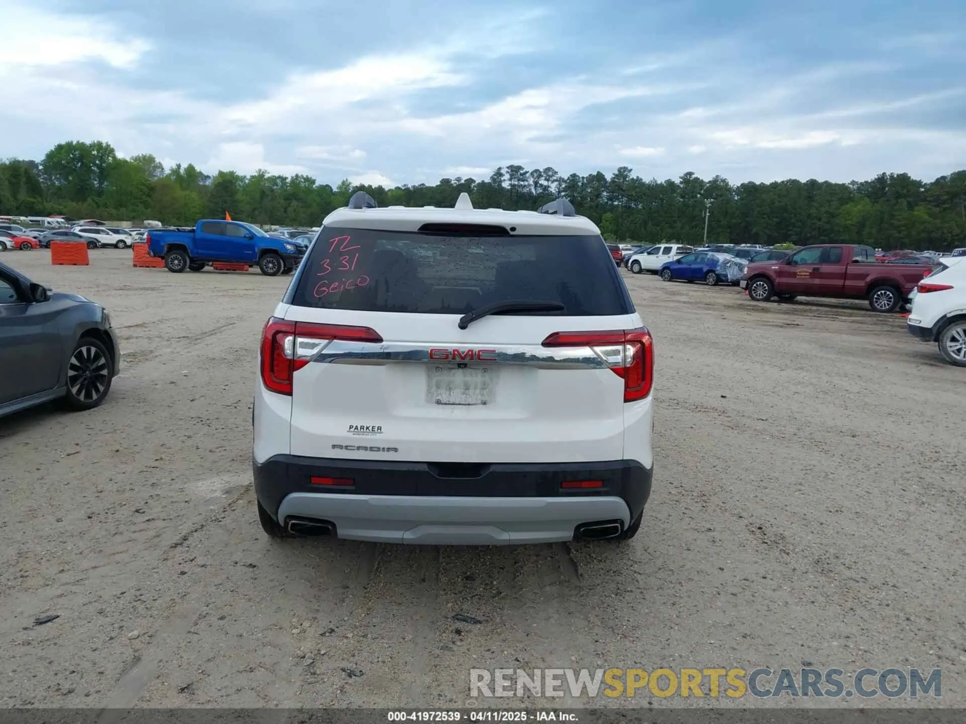16 Фотография поврежденного автомобиля 1GKKNML44LZ203820 GMC ACADIA 2020