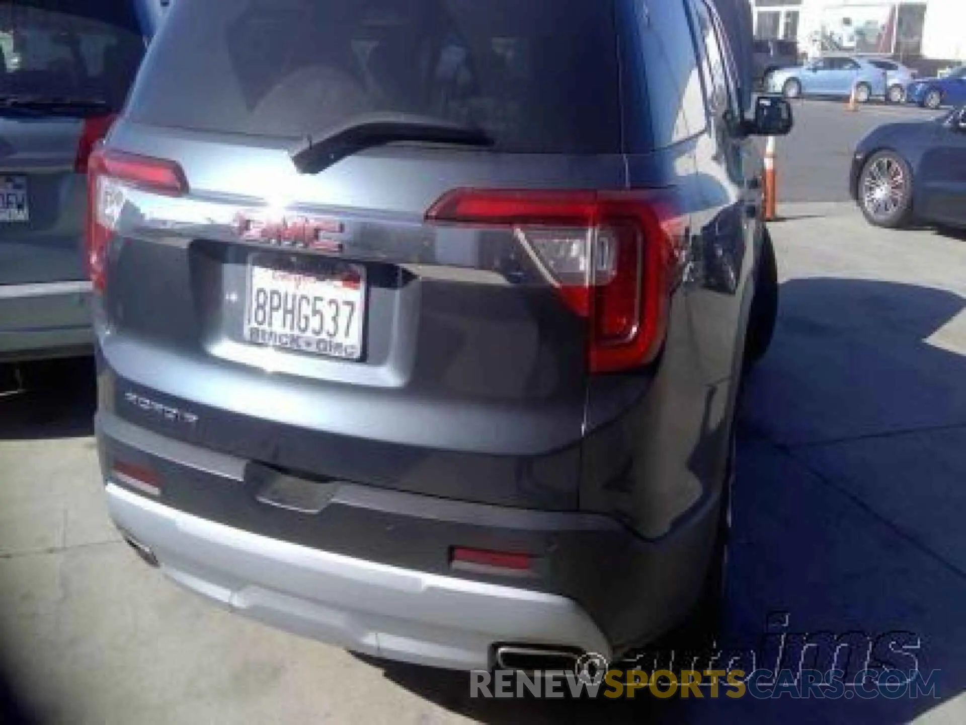 11 Фотография поврежденного автомобиля 1GKKNMLS3LZ166323 GMC ACADIA 2020