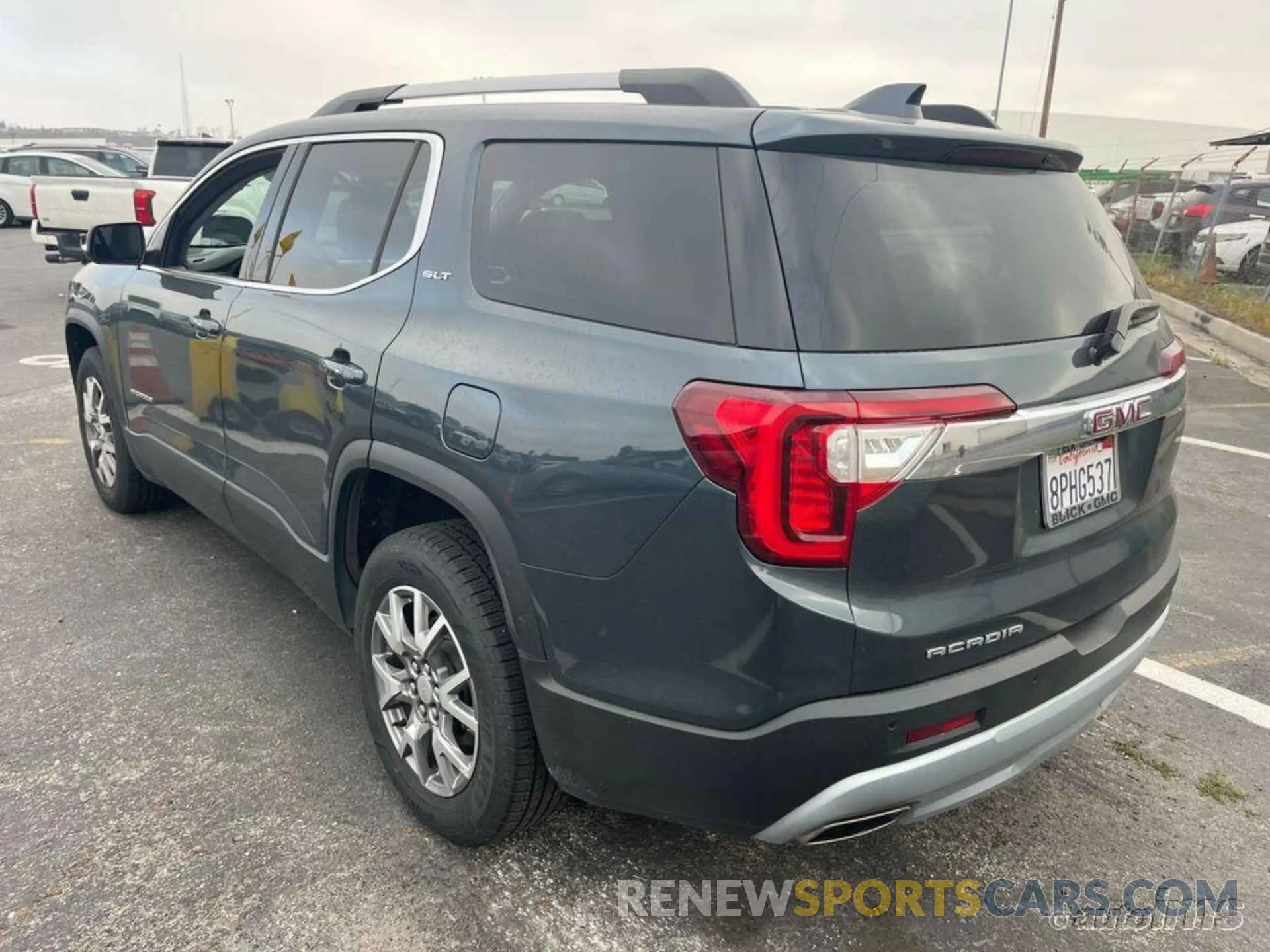 5 Фотография поврежденного автомобиля 1GKKNMLS3LZ166323 GMC ACADIA 2020