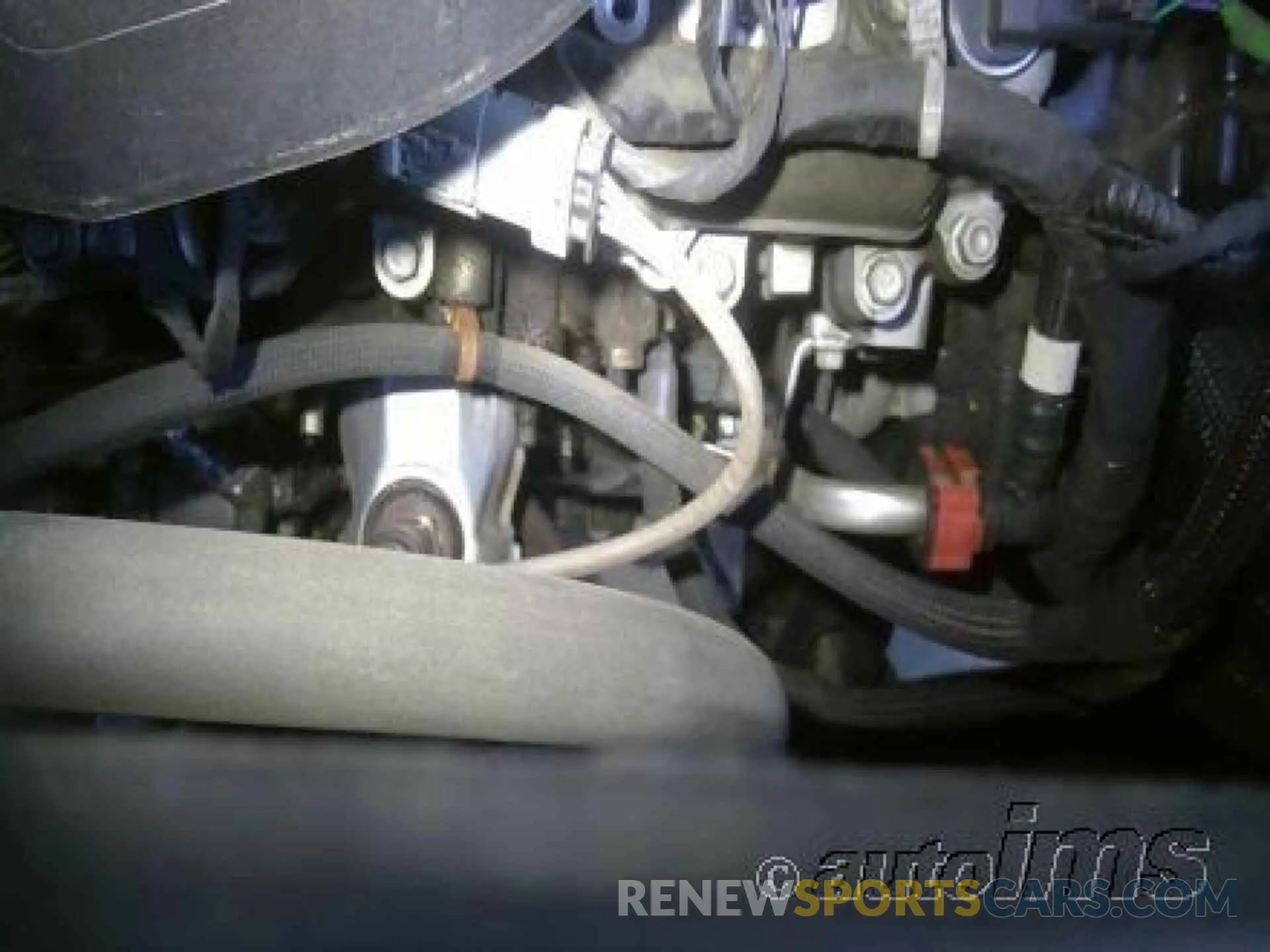 8 Фотография поврежденного автомобиля 1GKKNMLS3LZ166323 GMC ACADIA 2020