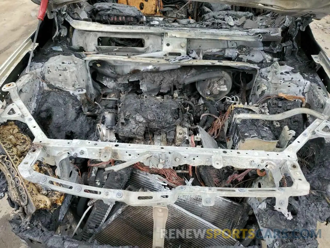 11 Photograph of a damaged car 1GKKNMLS4LZ221328 GMC ACADIA 2020