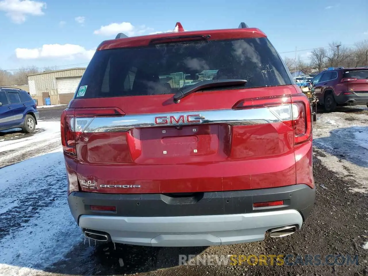 6 Photograph of a damaged car 1GKKNMLS8LZ177530 GMC ACADIA 2020