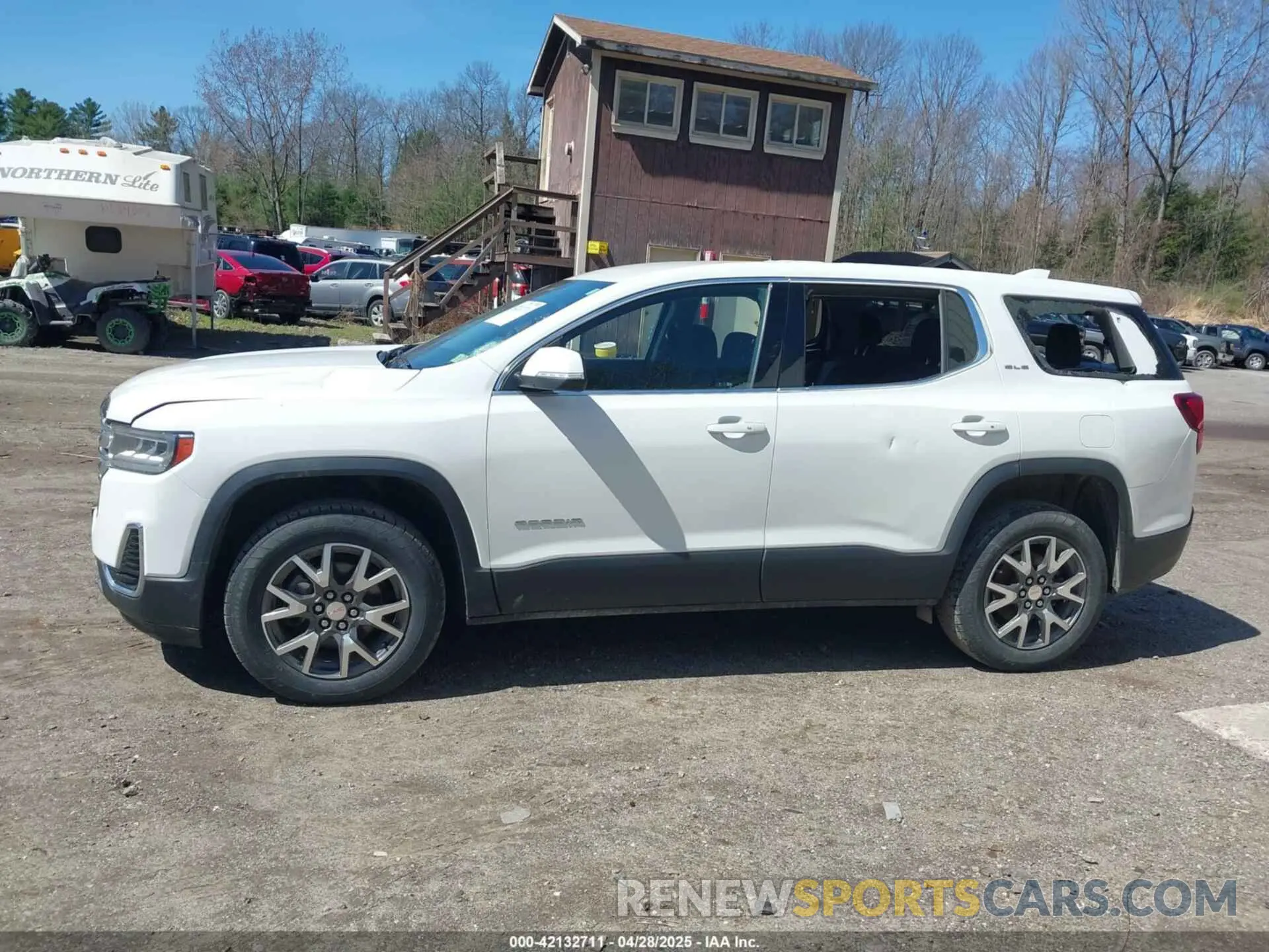 14 Photograph of a damaged car 1GKKNRLS4LZ171981 GMC ACADIA 2020