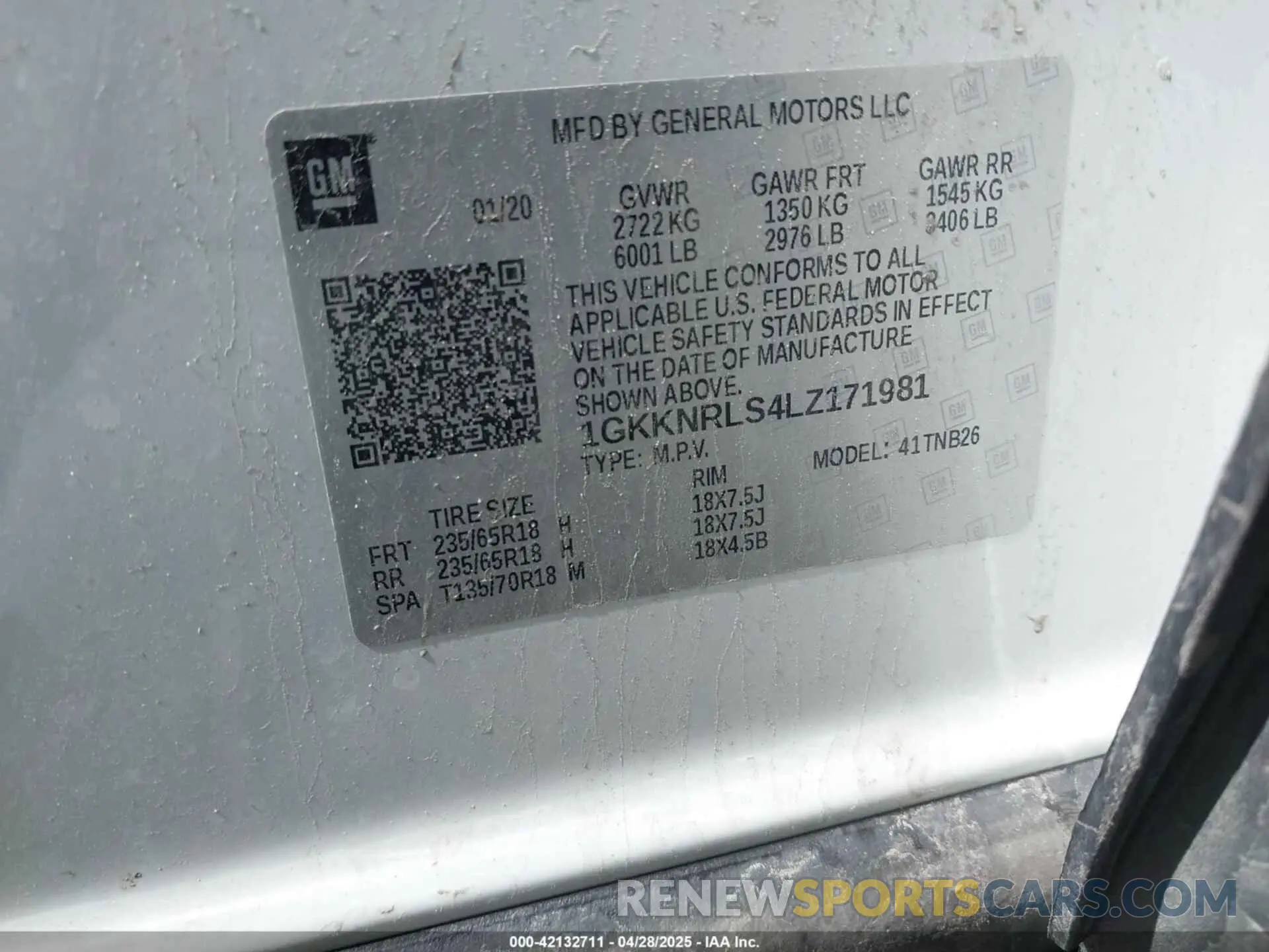 9 Photograph of a damaged car 1GKKNRLS4LZ171981 GMC ACADIA 2020