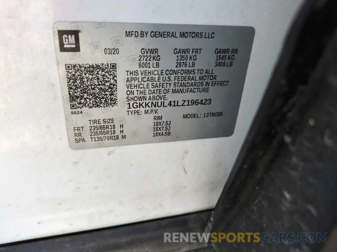 12 Photograph of a damaged car 1GKKNUL41LZ196423 GMC ACADIA 2020