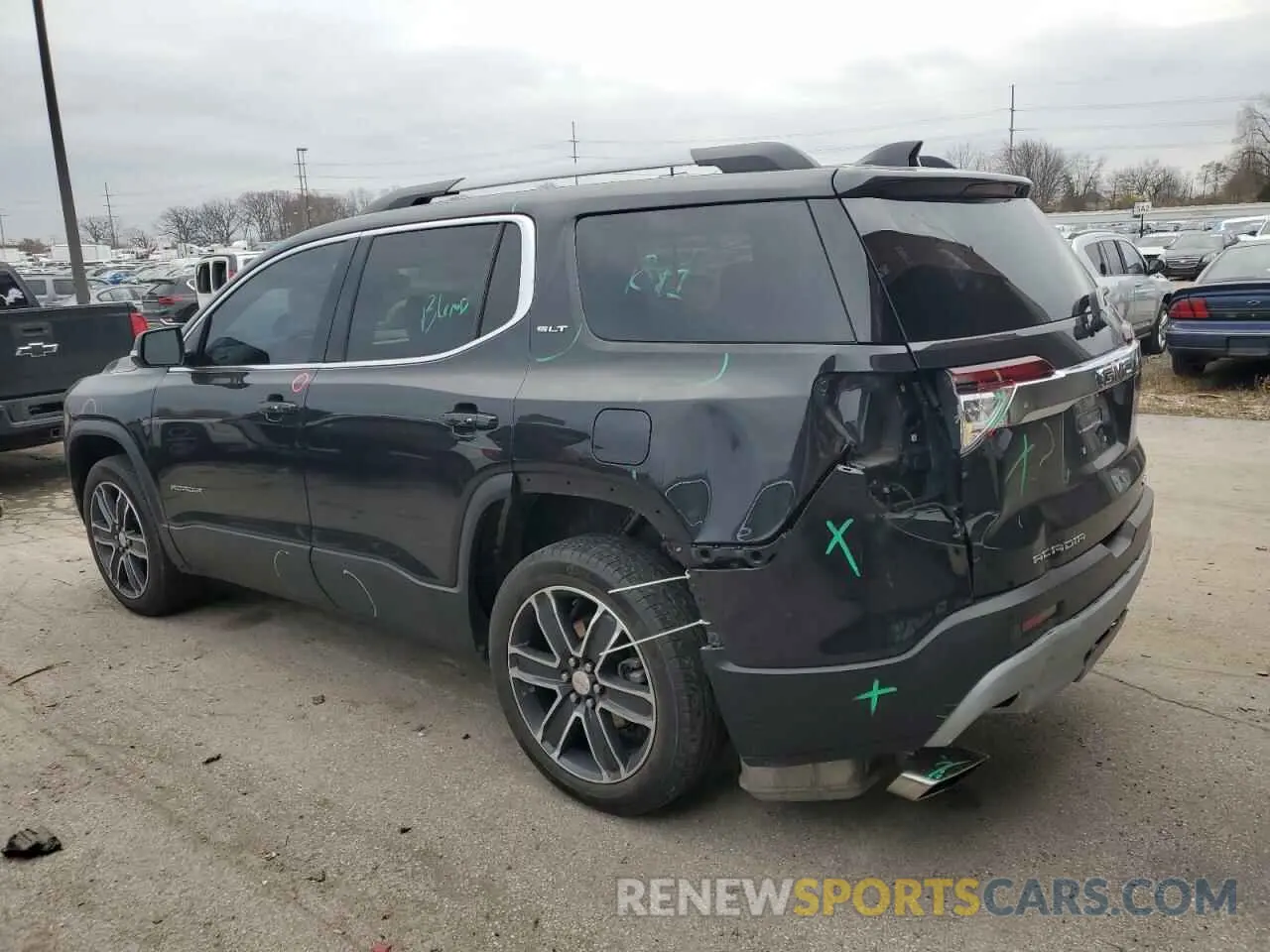2 Photograph of a damaged car 1GKKNUL41LZ197393 GMC ACADIA 2020