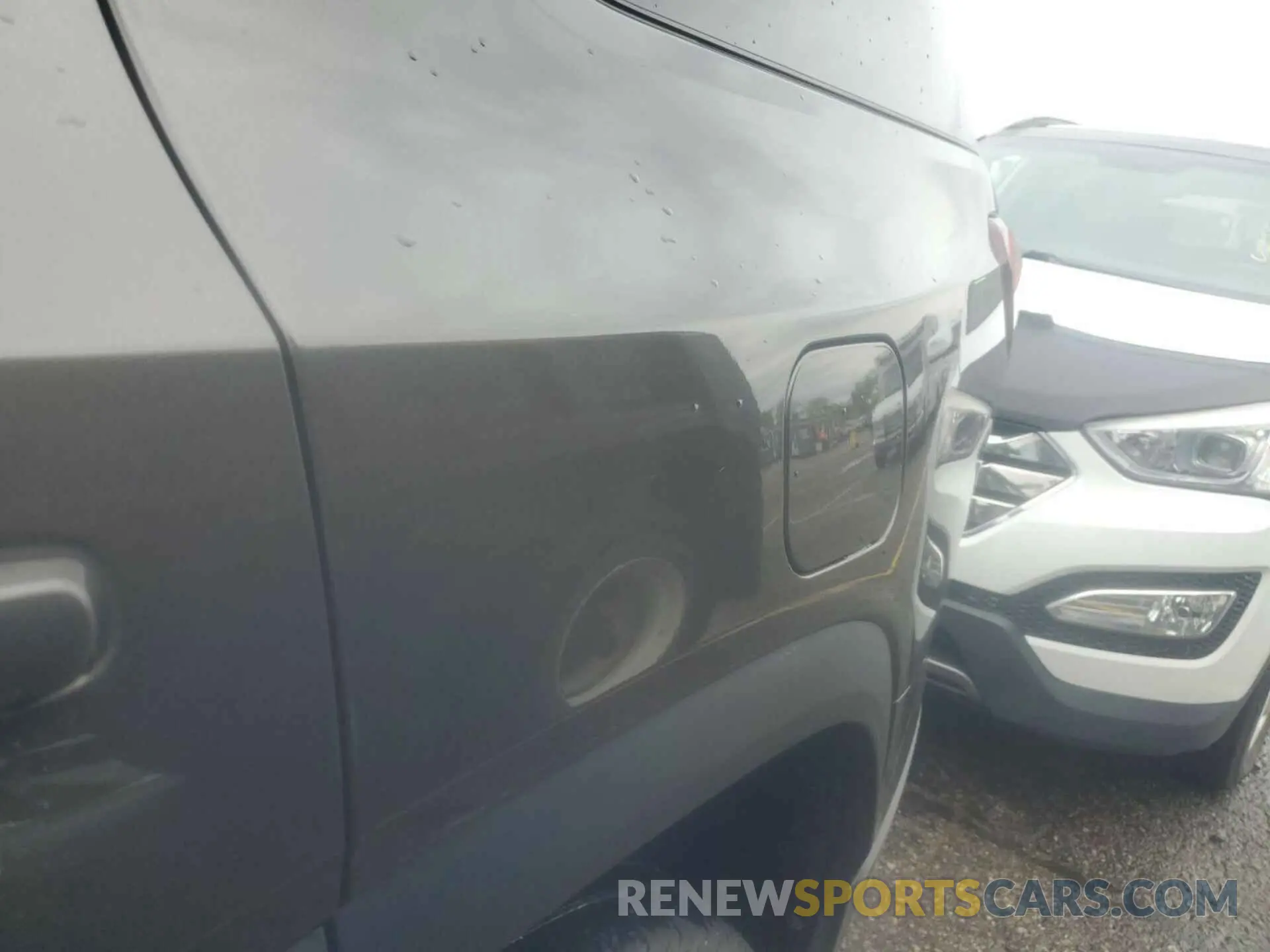 19 Фотография поврежденного автомобиля 1GKKNUL44LZ162380 GMC ACADIA 2020
