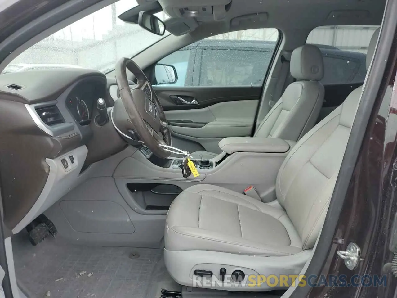 7 Фотография поврежденного автомобиля 1GKKNULS0LZ175173 GMC ACADIA 2020