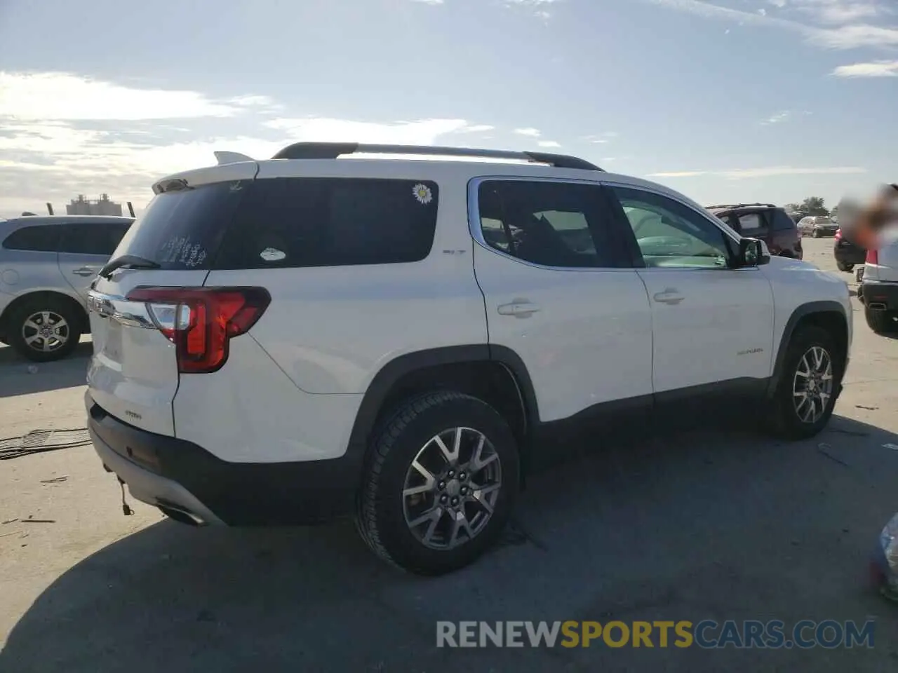 3 Фотография поврежденного автомобиля 1GKKNULS4LZ149479 GMC ACADIA 2020
