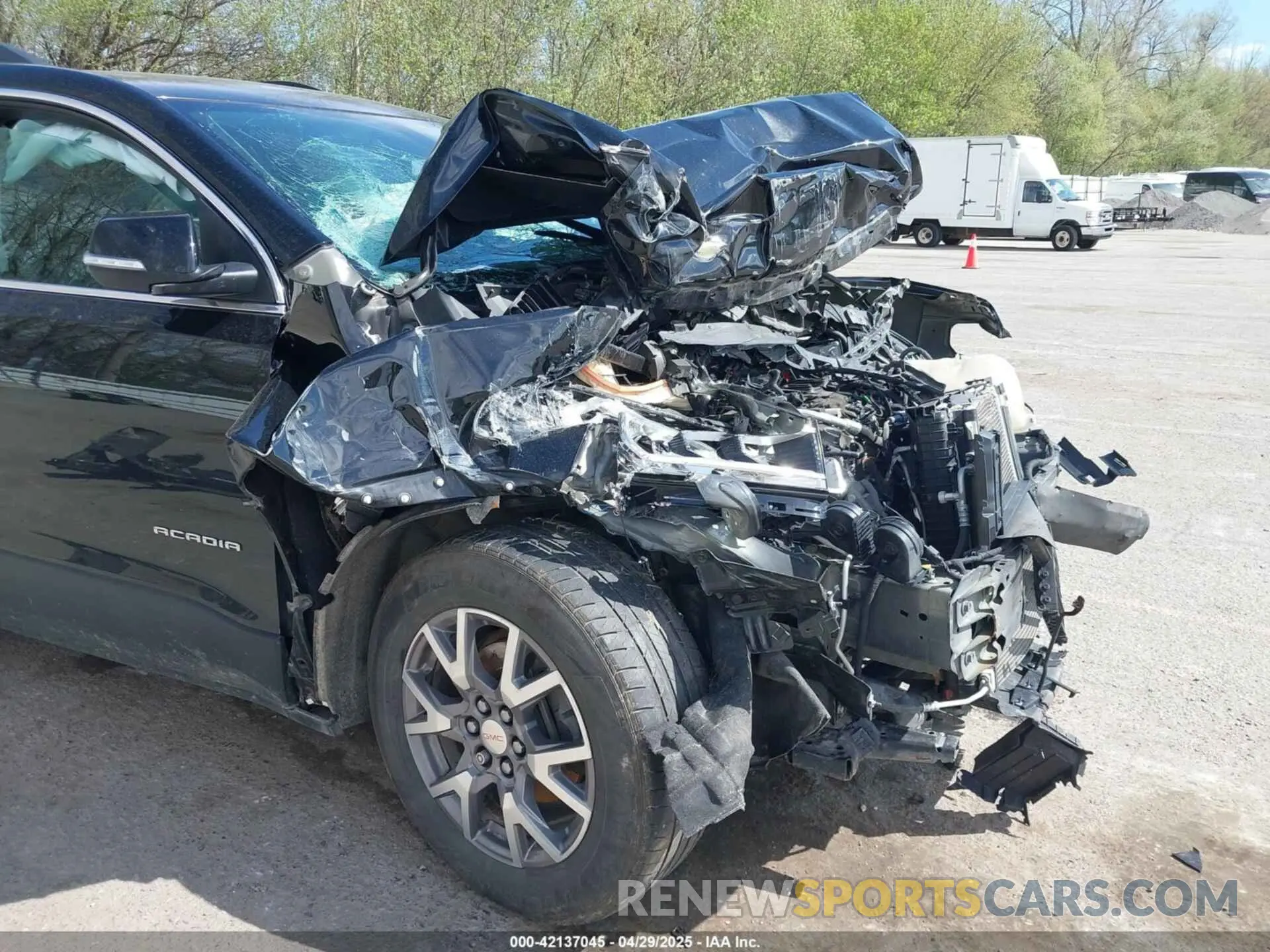 16 Photograph of a damaged car 1GKKNULS4LZ228764 GMC ACADIA 2020