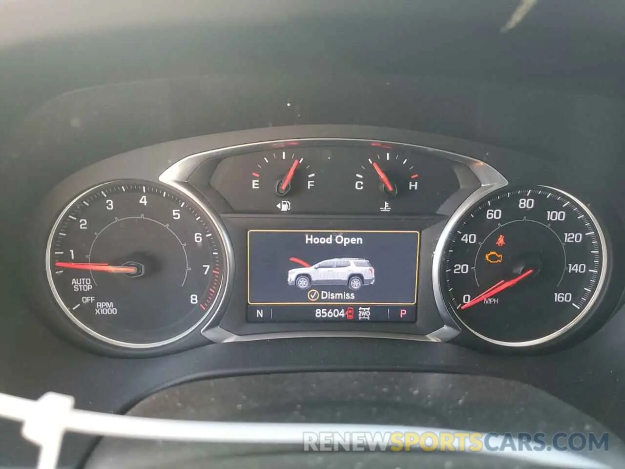 9 Photograph of a damaged car 1GKKNULS7LZ145667 GMC ACADIA 2020