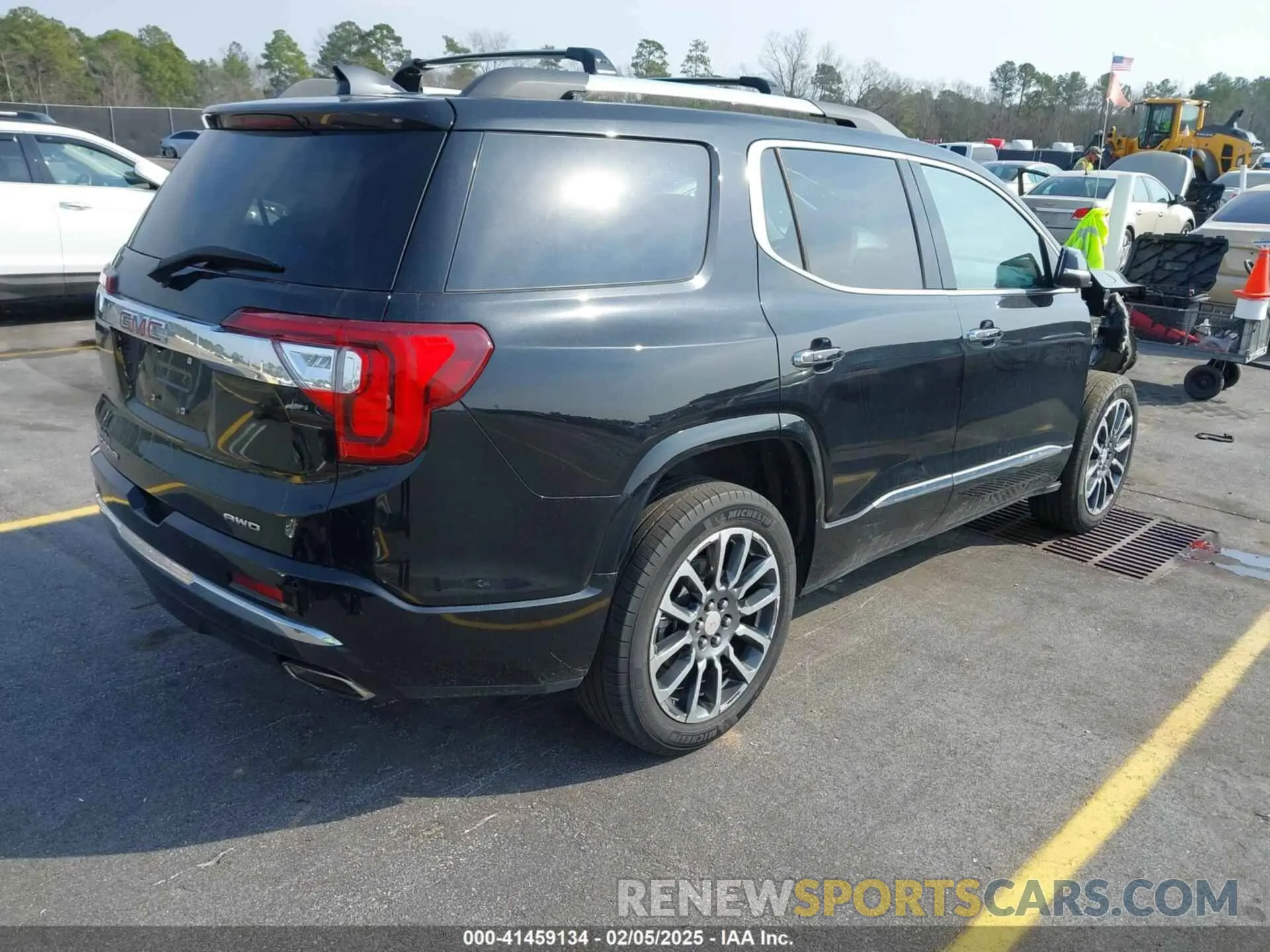 4 Фотография поврежденного автомобиля 1GKKNXLS1LZ115016 GMC ACADIA 2020
