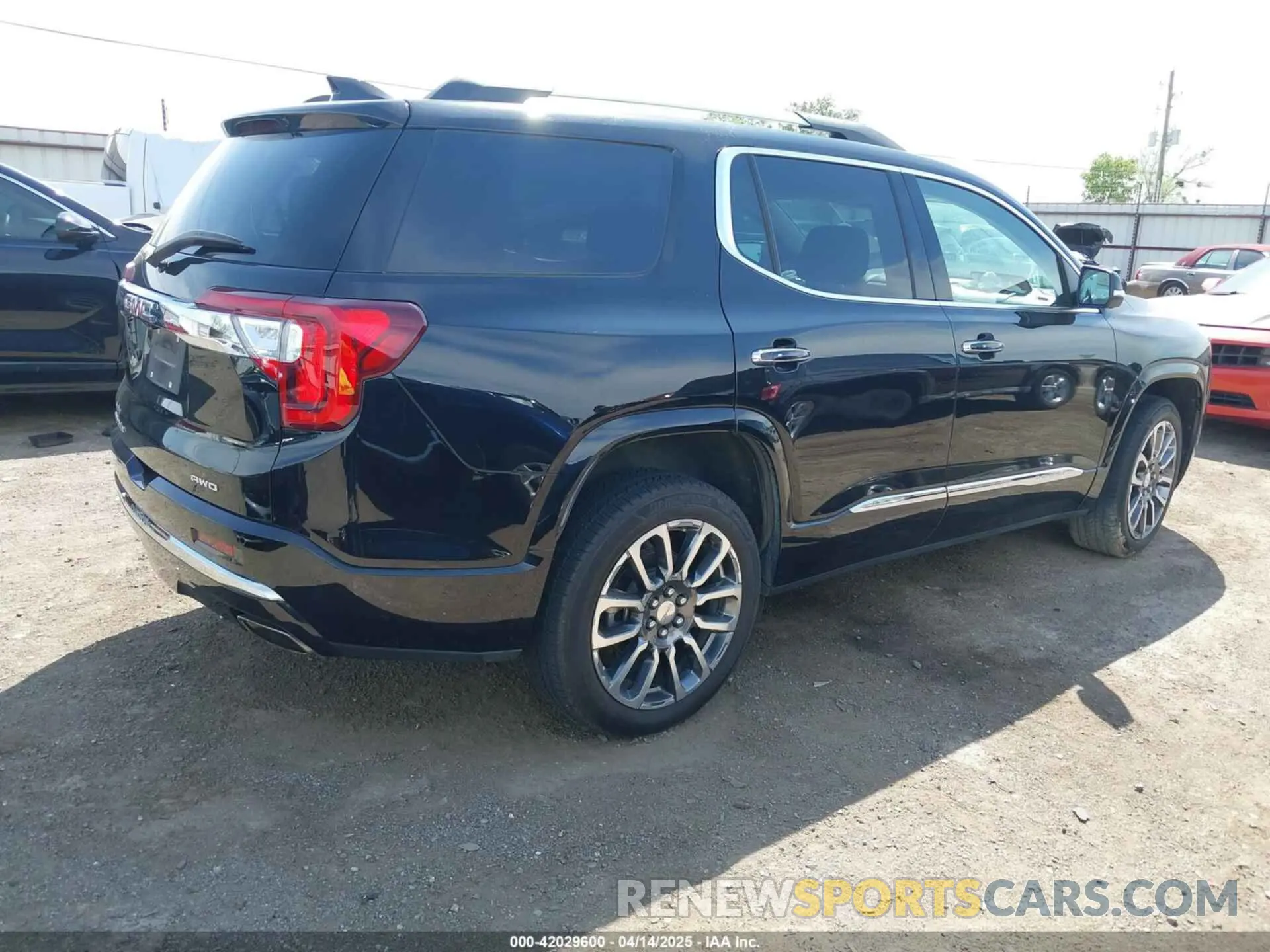 4 Фотография поврежденного автомобиля 1GKKNXLS3LZ160524 GMC ACADIA 2020