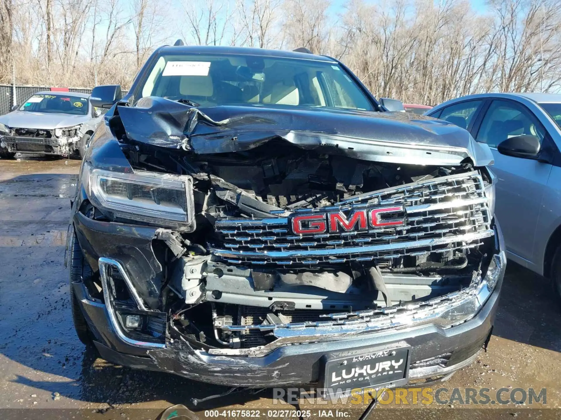 13 Photograph of a damaged car 1GKKNXLS4LZ224196 GMC ACADIA 2020