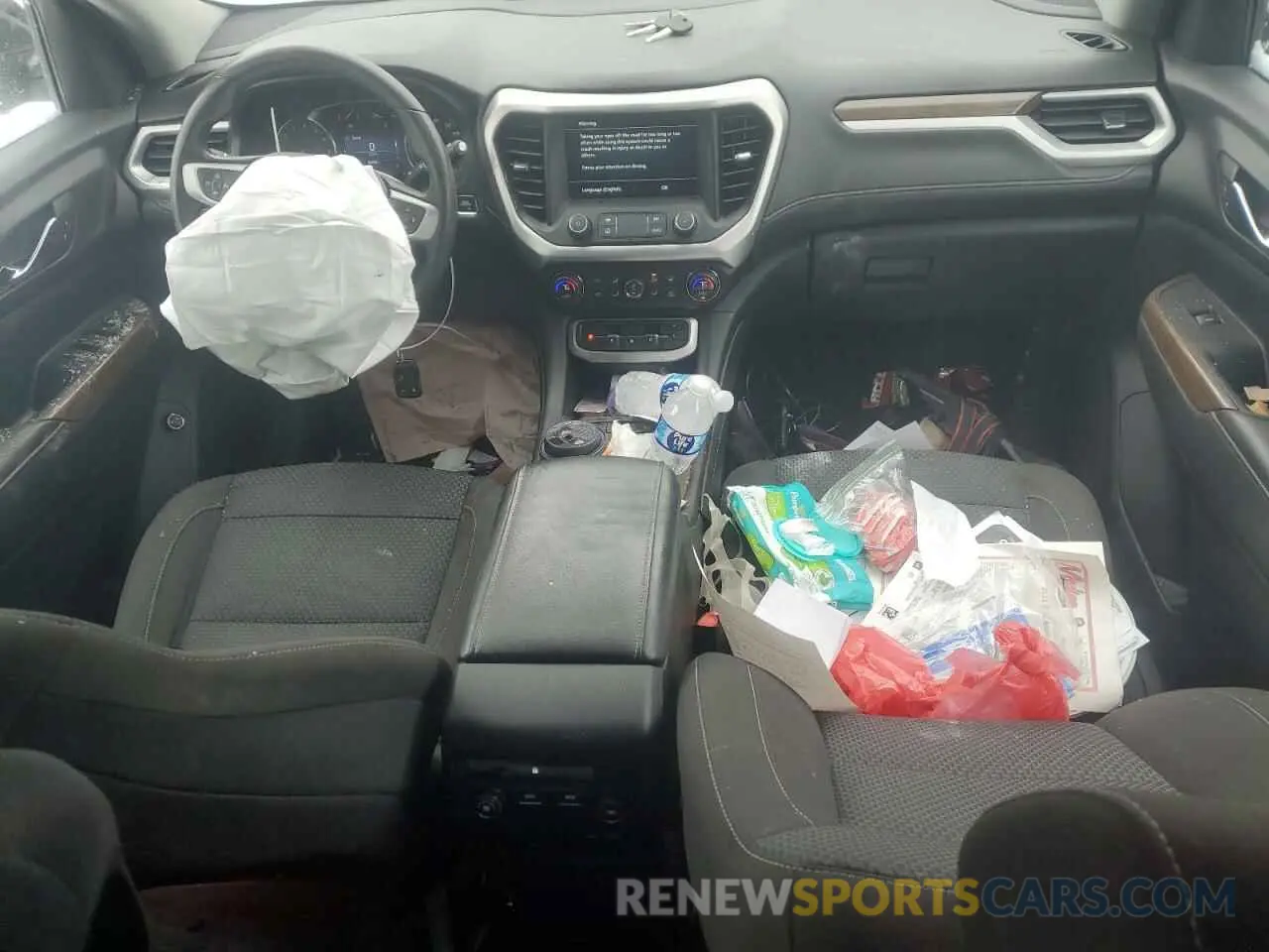 8 Photograph of a damaged car 1GKKNKLA0MZ156426 GMC ACADIA 2021