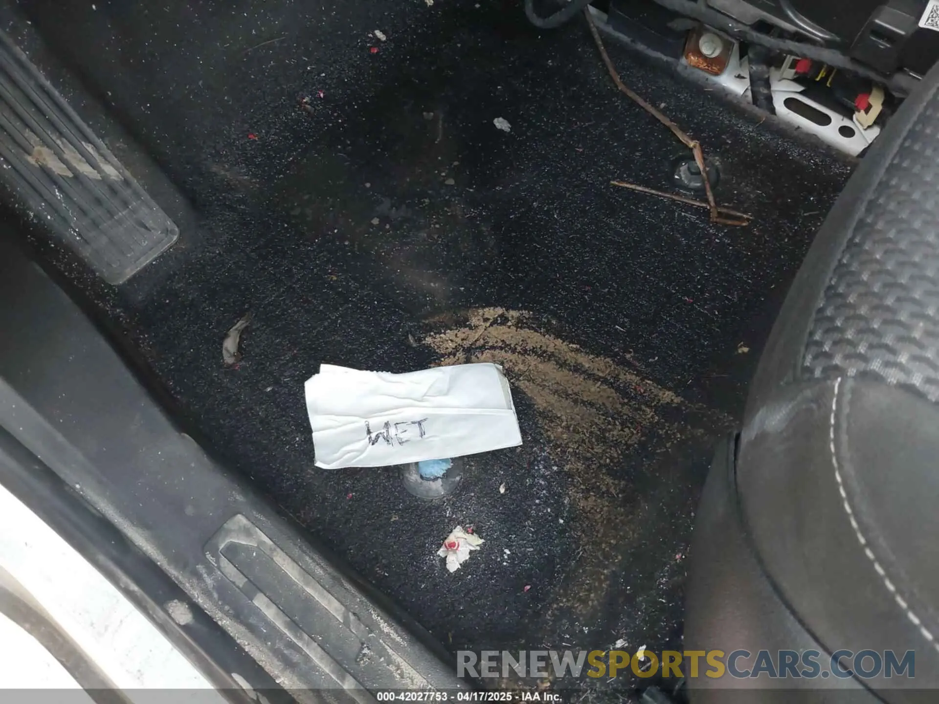13 Фотография поврежденного автомобиля 1GKKNKLA2MZ229926 GMC ACADIA 2021