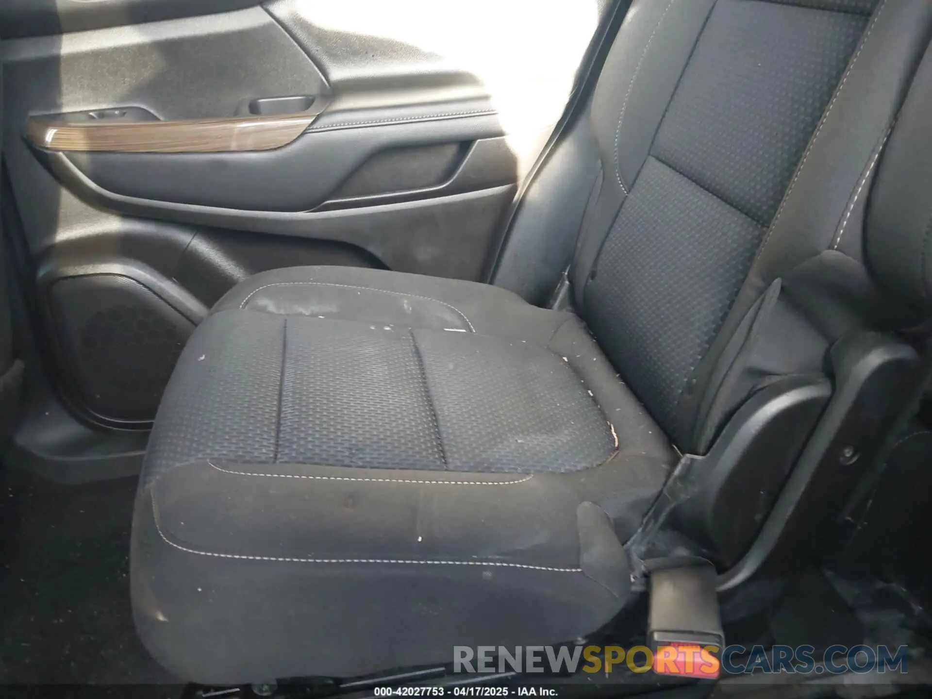 16 Фотография поврежденного автомобиля 1GKKNKLA2MZ229926 GMC ACADIA 2021