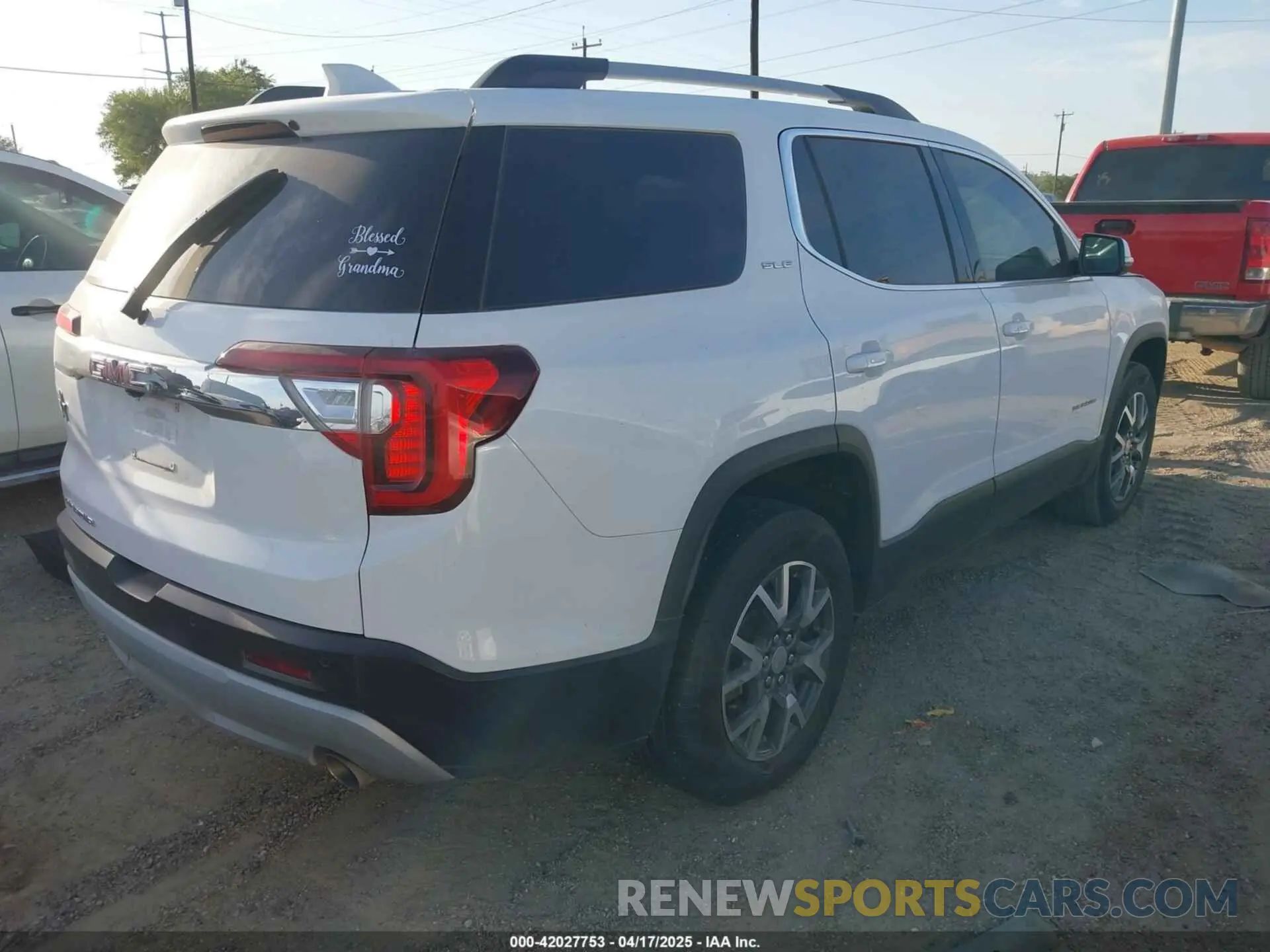 4 Фотография поврежденного автомобиля 1GKKNKLA2MZ229926 GMC ACADIA 2021