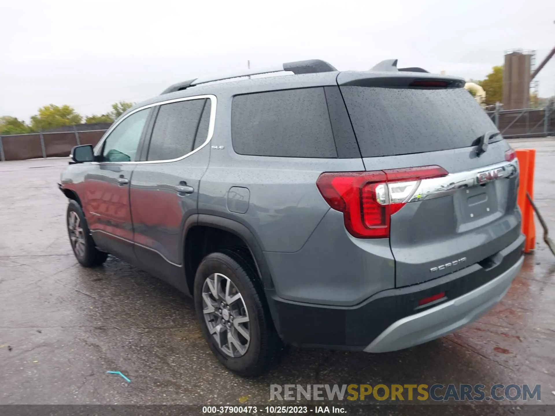 3 Photograph of a damaged car 1GKKNKLA3MZ229594 GMC ACADIA 2021