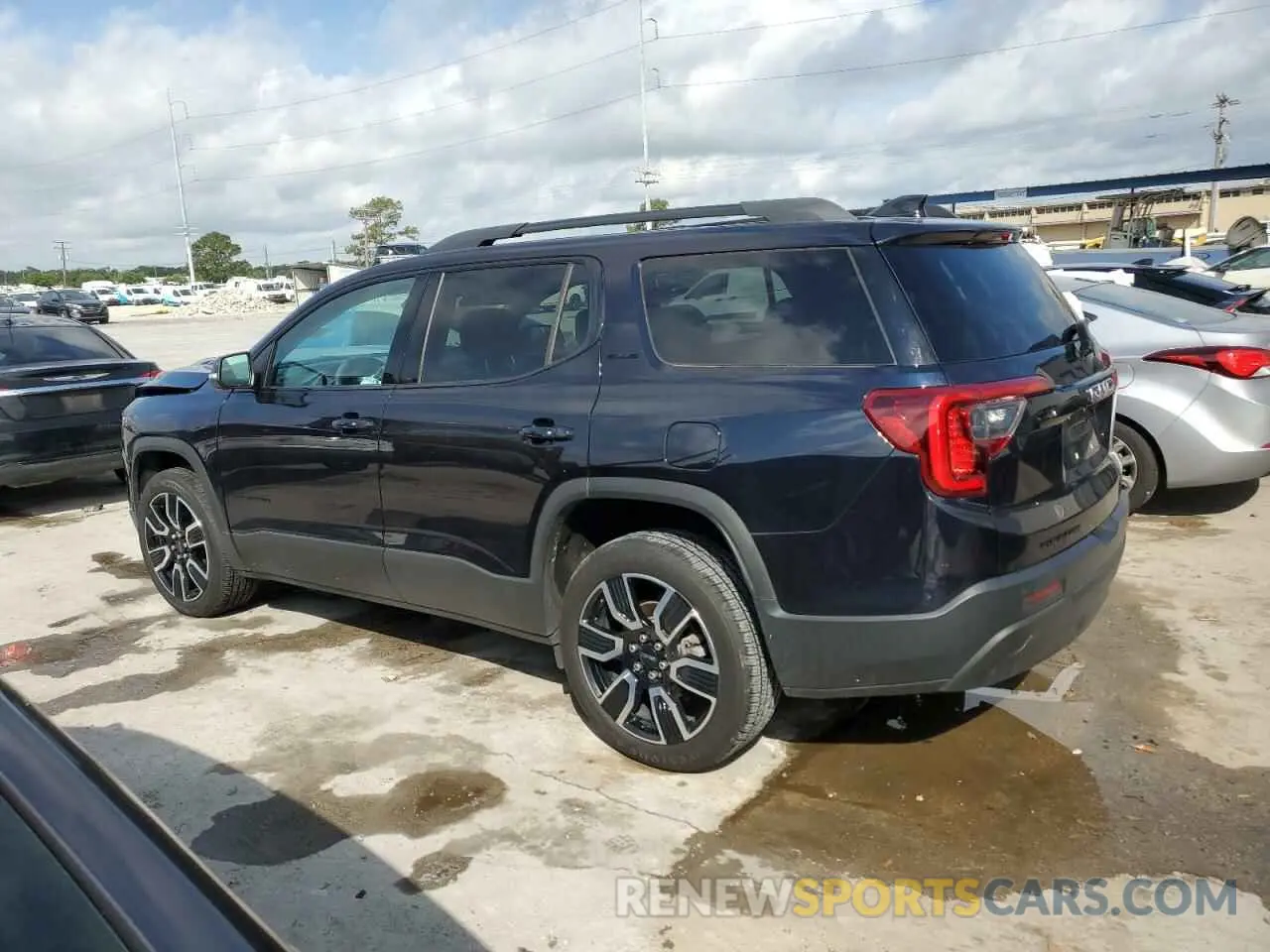 2 Photograph of a damaged car 1GKKNKLA5MZ175425 GMC ACADIA 2021