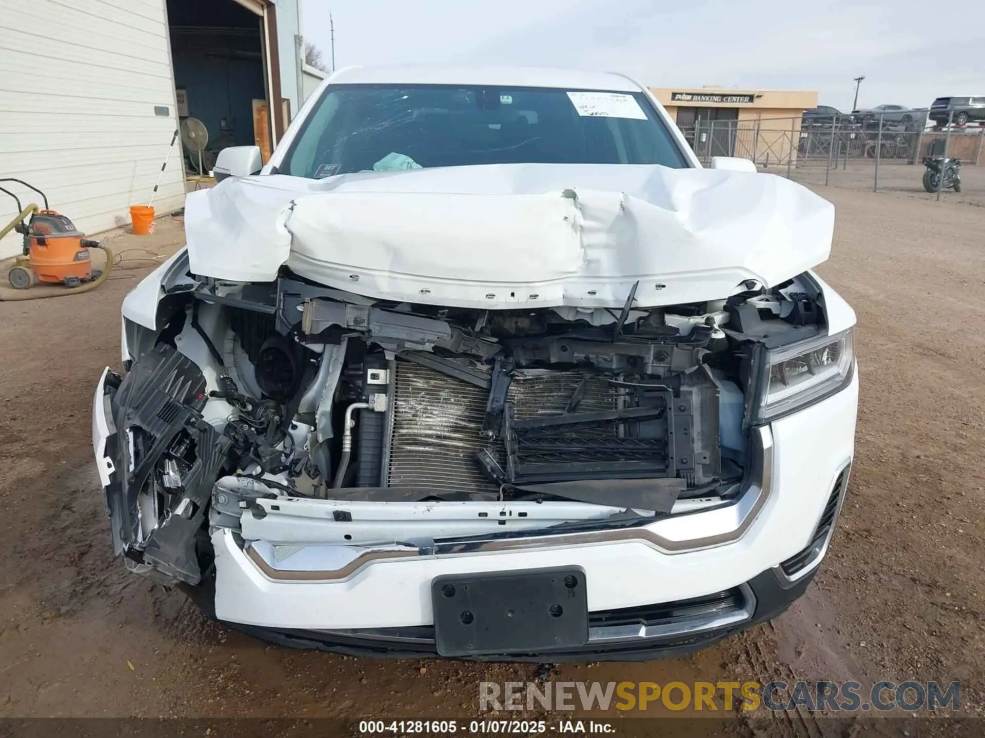 6 Photograph of a damaged car 1GKKNKLA5MZ194931 GMC ACADIA 2021