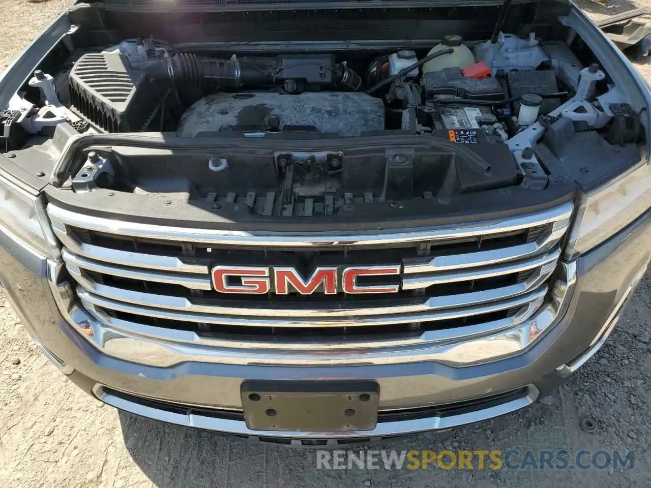 12 Photograph of a damaged car 1GKKNKLA6MZ176857 GMC ACADIA 2021