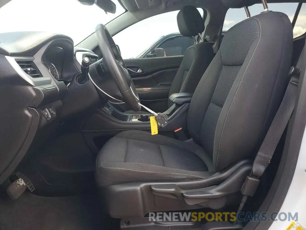 7 Photograph of a damaged car 1GKKNKLS6MZ193893 GMC ACADIA 2021