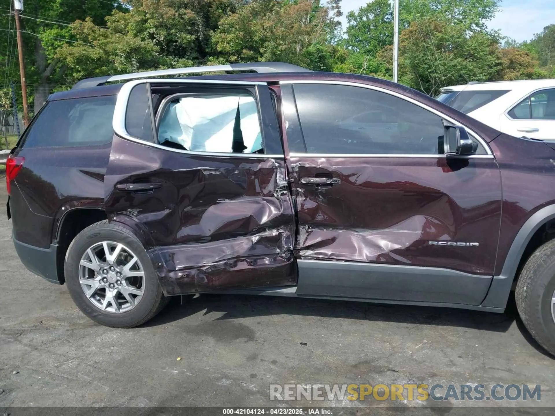 13 Фотография поврежденного автомобиля 1GKKNML4XMZ103626 GMC ACADIA 2021