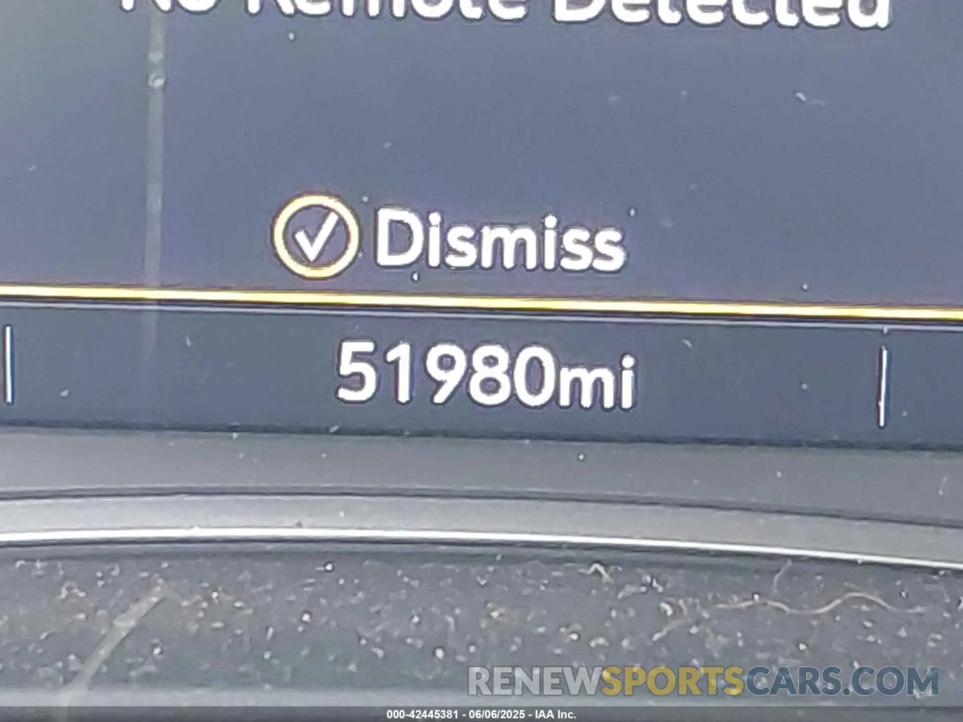 14 Photograph of a damaged car 1GKKNMLS0MZ136228 GMC ACADIA 2021