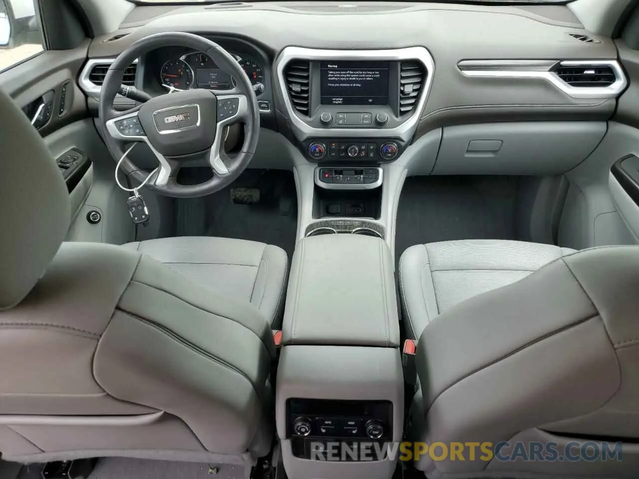 8 Photograph of a damaged car 1GKKNMLS0MZ176115 GMC ACADIA 2021