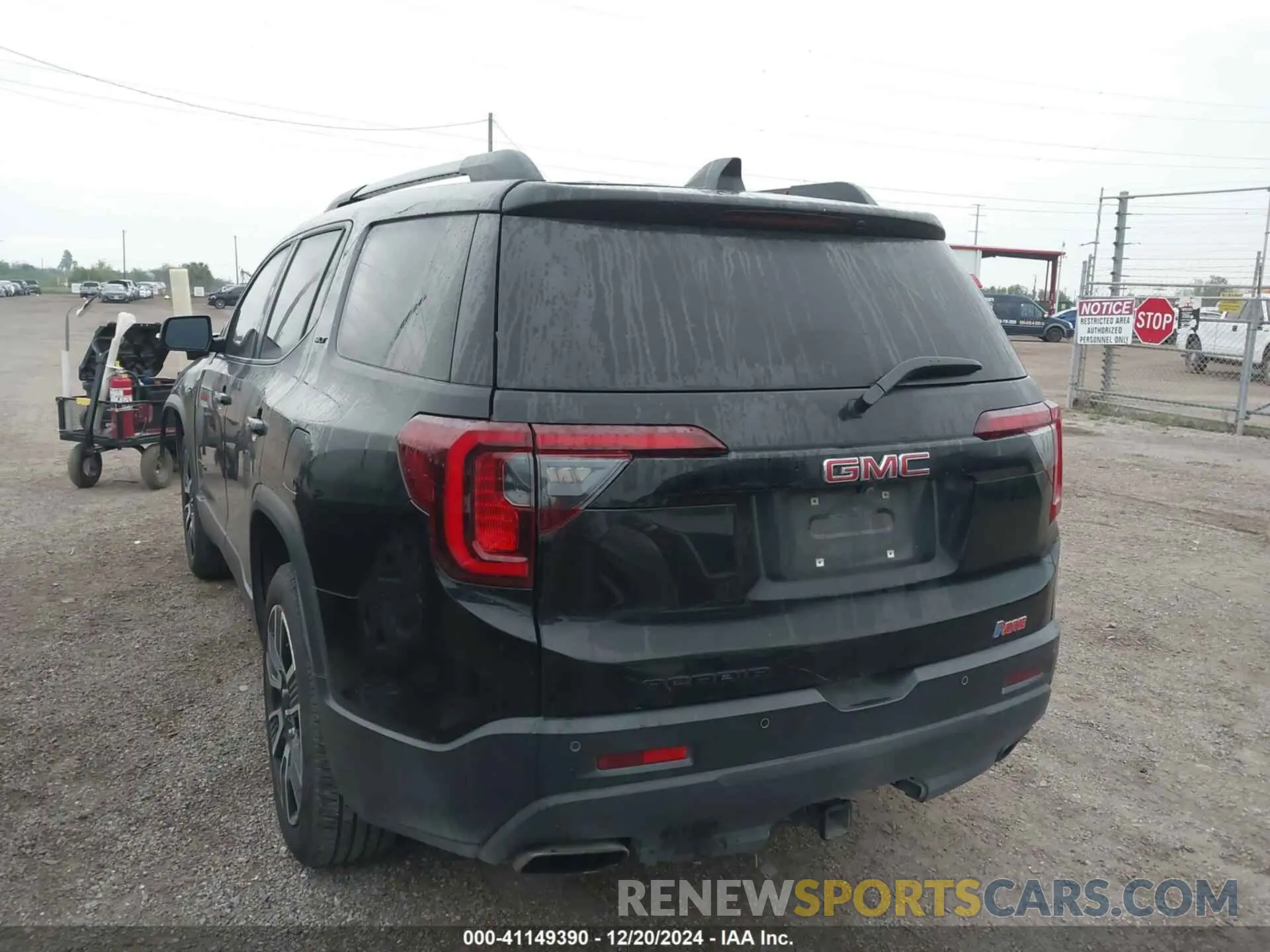 3 Фотография поврежденного автомобиля 1GKKNMLS4MZ141920 GMC ACADIA 2021