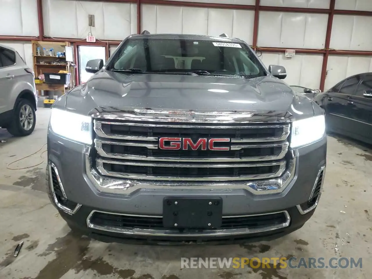 5 Photograph of a damaged car 1GKKNMLS4MZ147913 GMC ACADIA 2021