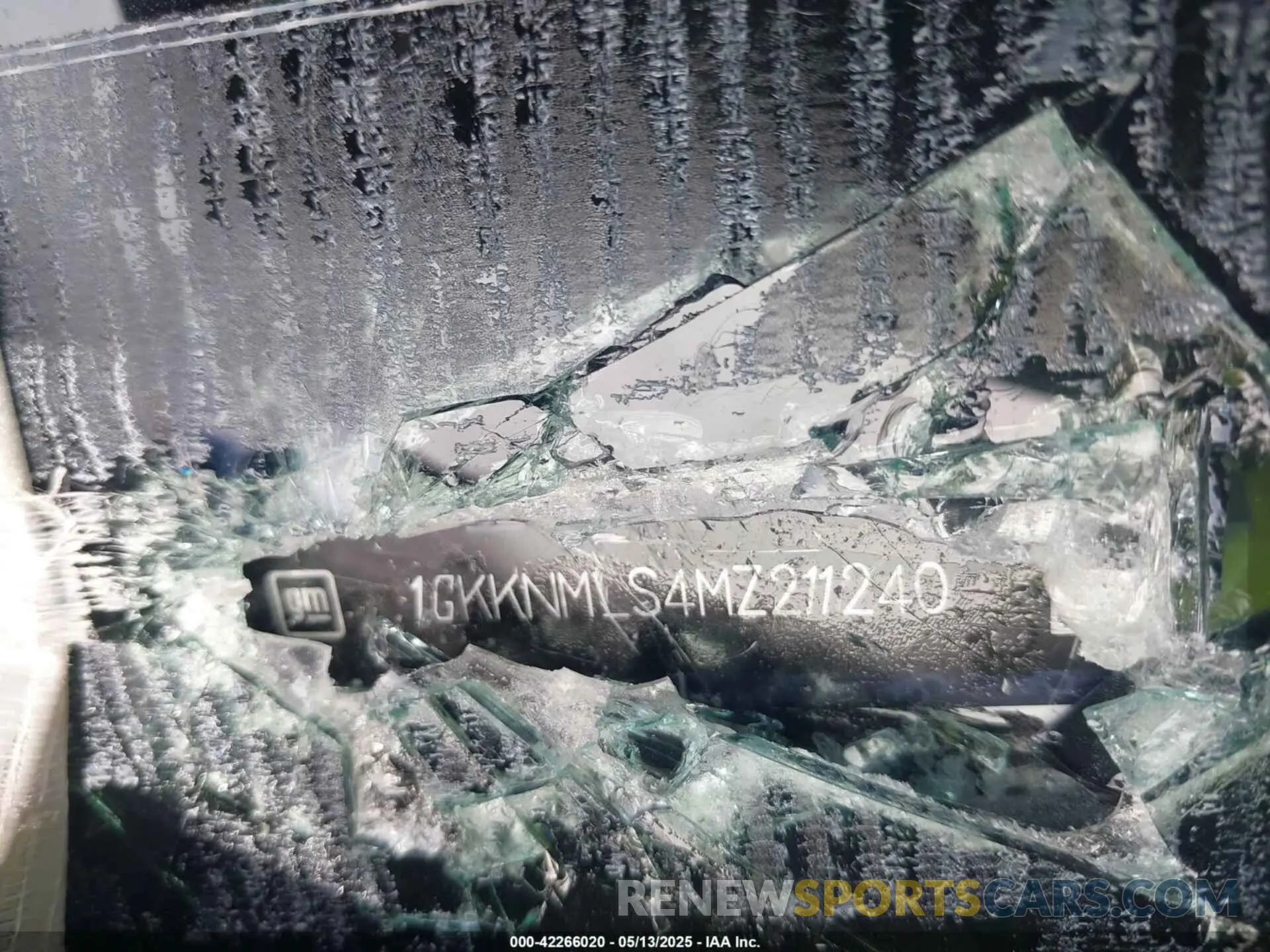 9 Фотография поврежденного автомобиля 1GKKNMLS4MZ211240 GMC ACADIA 2021