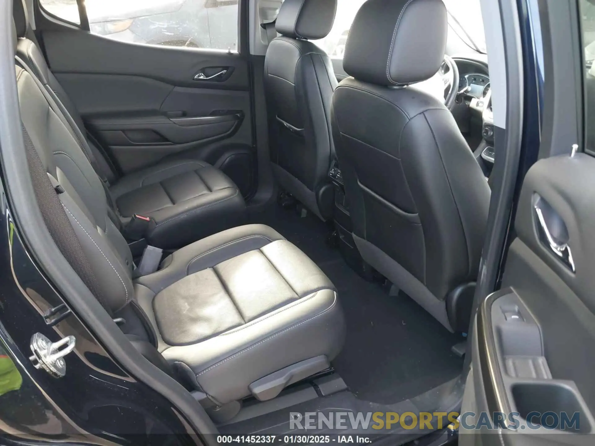 8 Фотография поврежденного автомобиля 1GKKNMLS5MZ199728 GMC ACADIA 2021