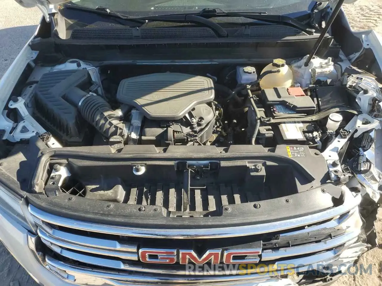 13 Photograph of a damaged car 1GKKNMLS7MZ169534 GMC ACADIA 2021