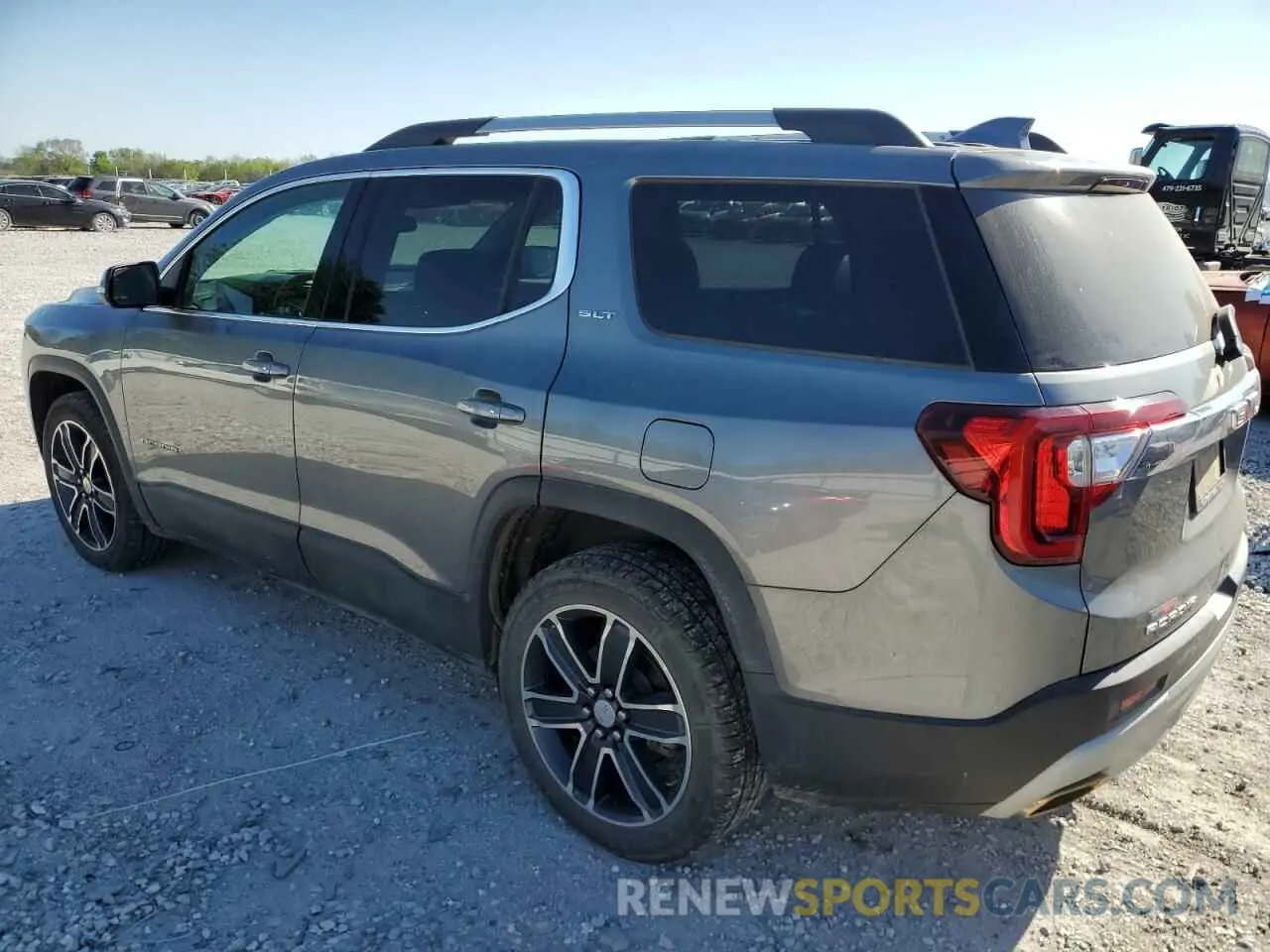 2 Photograph of a damaged car 1GKKNMLS7MZ189962 GMC ACADIA 2021