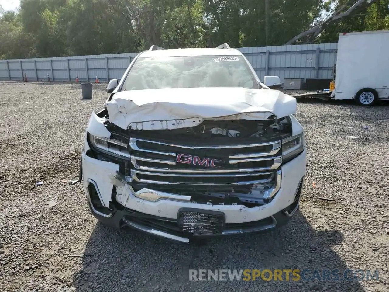 5 Photograph of a damaged car 1GKKNMLS9MZ173472 GMC ACADIA 2021
