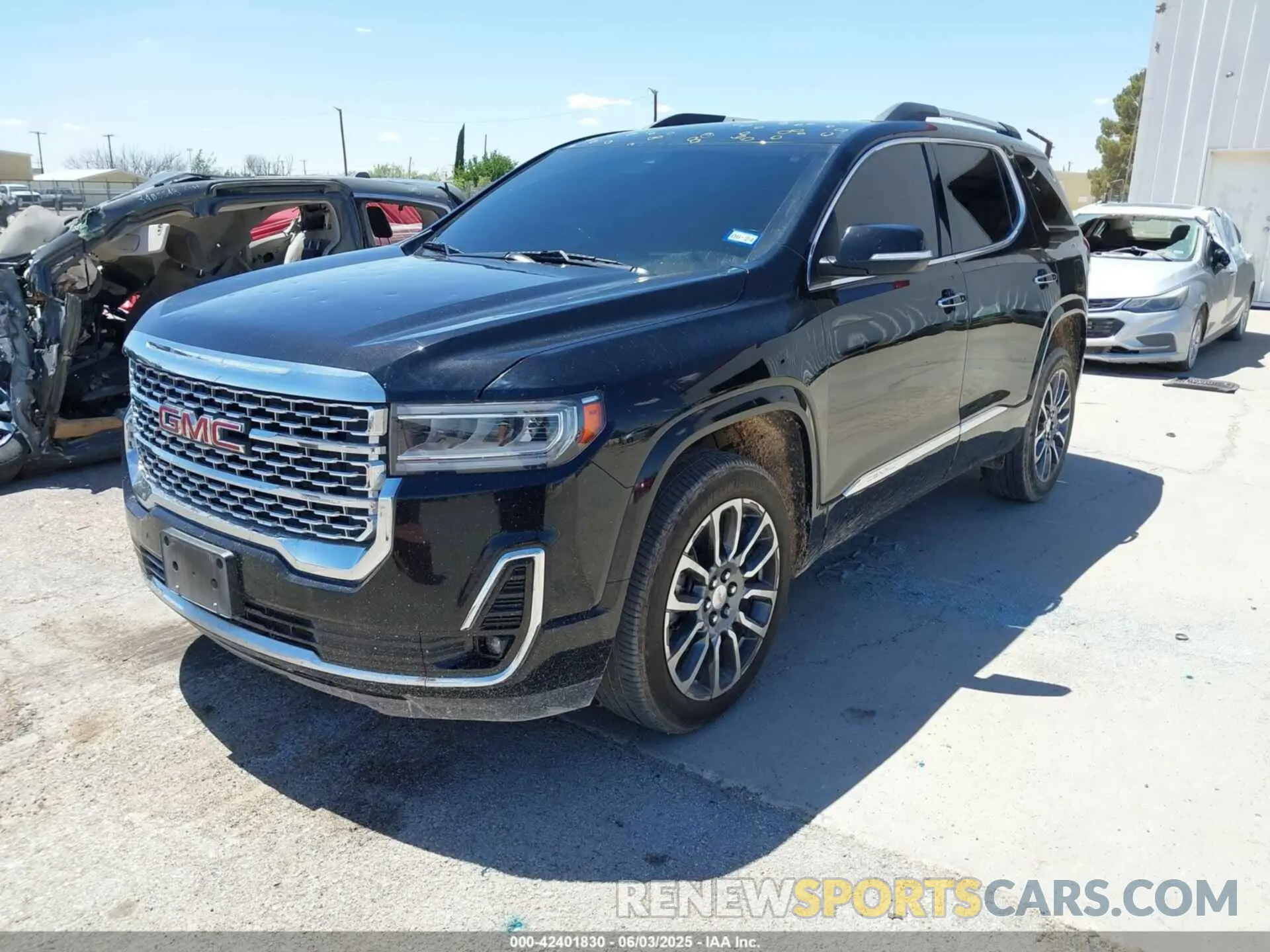 2 Photograph of a damaged car 1GKKNPLS3MZ179849 GMC ACADIA 2021