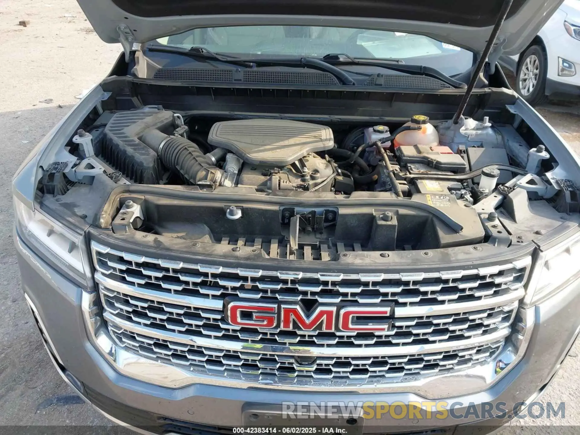 10 Photograph of a damaged car 1GKKNPLS8MZ201358 GMC ACADIA 2021