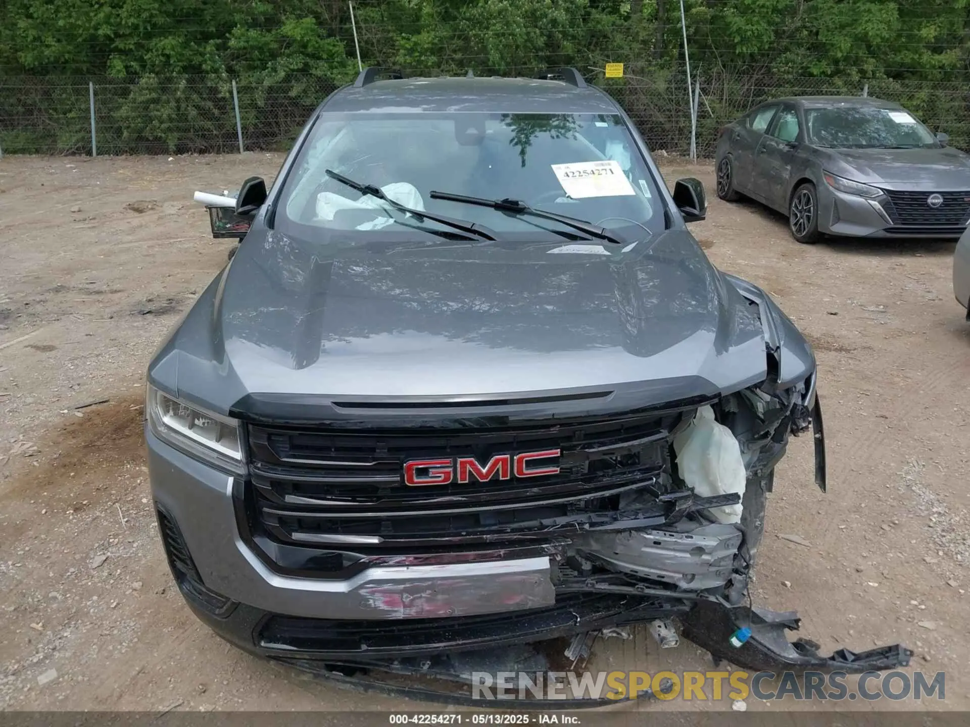 16 Photograph of a damaged car 1GKKNRLS1MZ173110 GMC ACADIA 2021