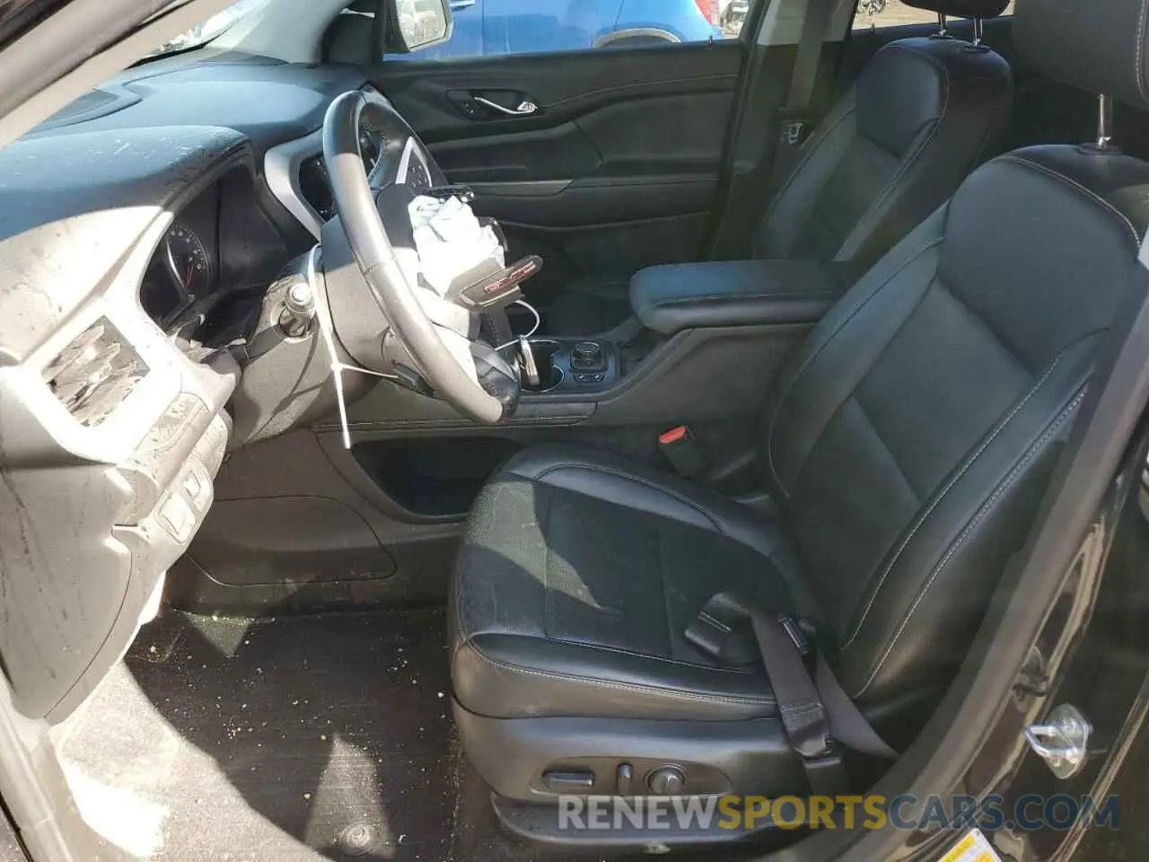 7 Photograph of a damaged car 1GKKNULS1MZ148114 GMC ACADIA 2021