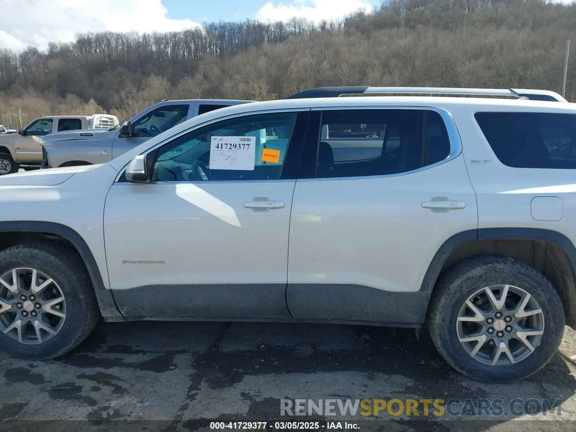 14 Фотография поврежденного автомобиля 1GKKNULS3MZ208040 GMC ACADIA 2021
