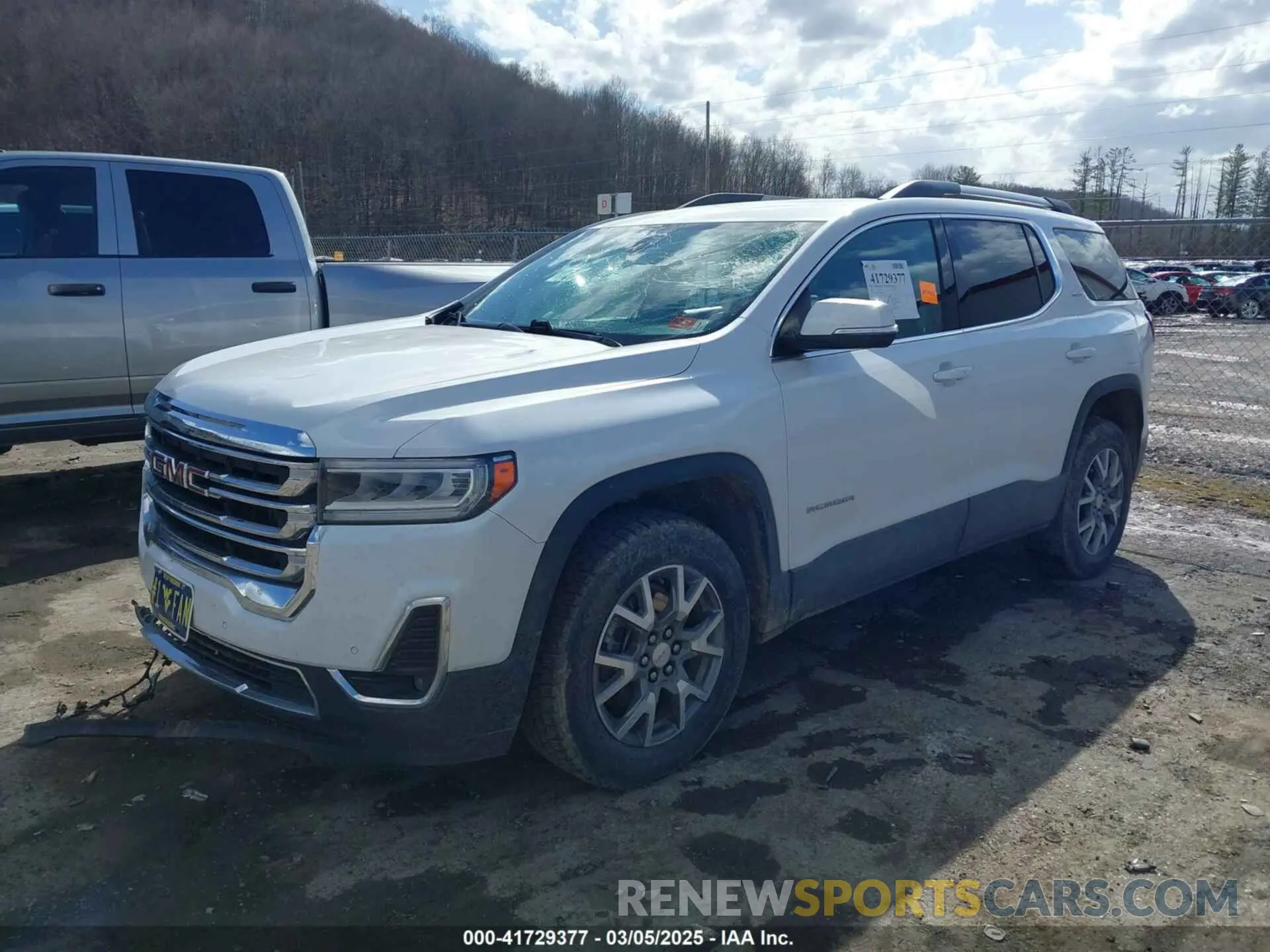 2 Фотография поврежденного автомобиля 1GKKNULS3MZ208040 GMC ACADIA 2021