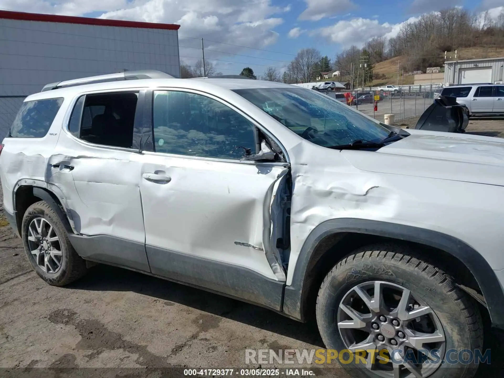 6 Фотография поврежденного автомобиля 1GKKNULS3MZ208040 GMC ACADIA 2021