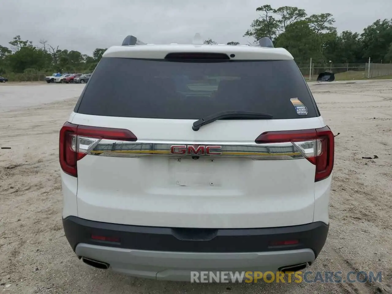 6 Photograph of a damaged car 1GKKNULS4MZ208726 GMC ACADIA 2021